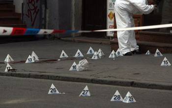 FRISSÍTÉS – Holtan találták a 23 éves élettársát meggyilkoló bukaresti férfit