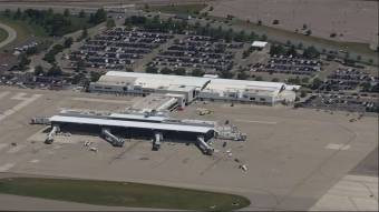 Terrorakciónak minősítették a michigani reptéren történt késelést