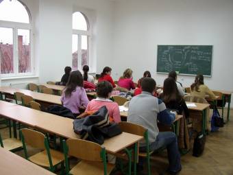 Működnek a magyar iskolák Kárpátalján