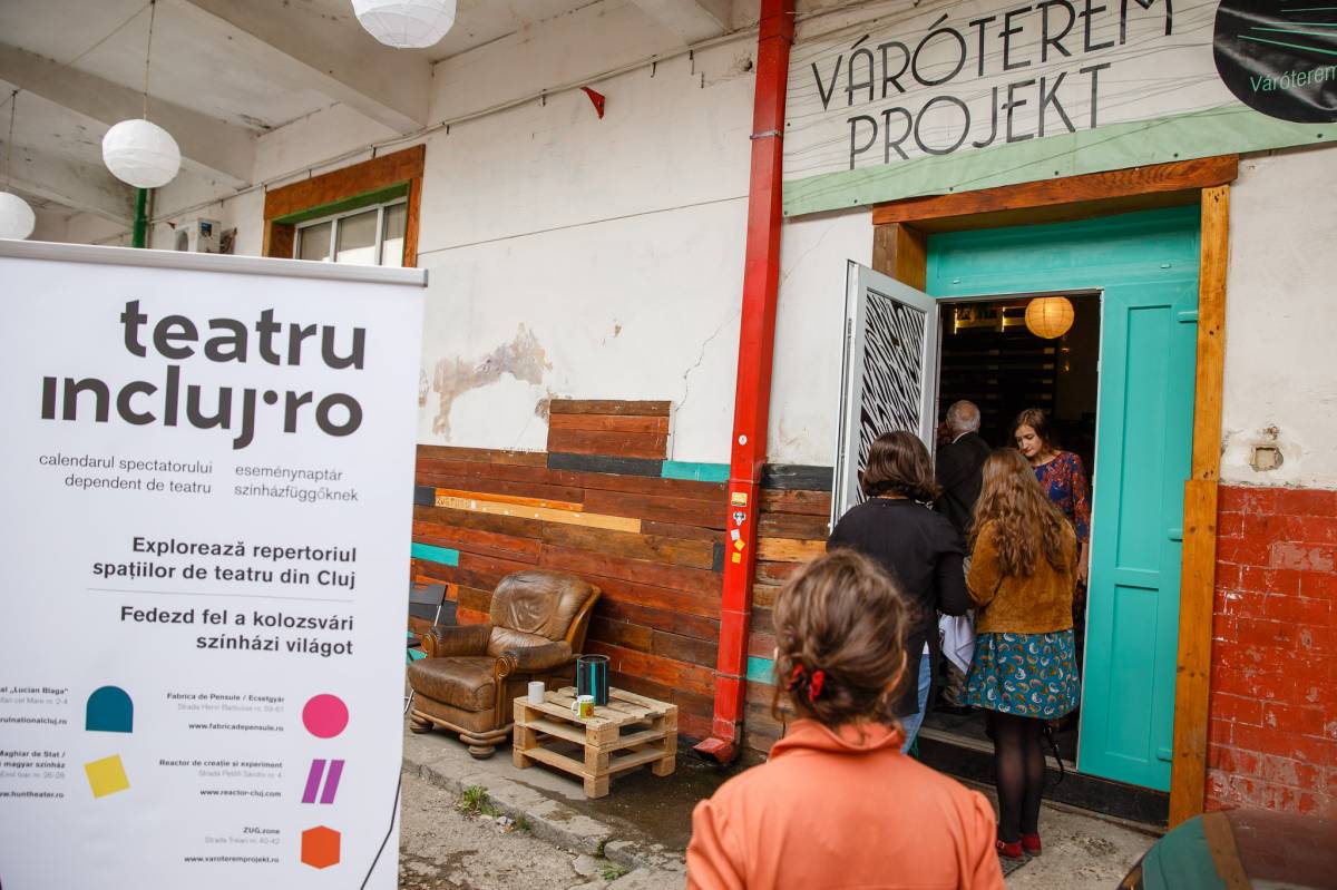 A román–magyar együttélés a kolozsvári Váróterem Projekt színpadán