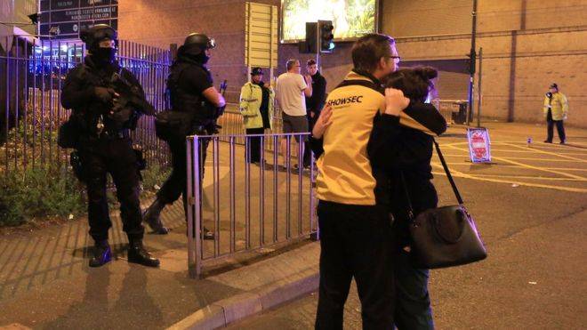 Az Iszlám Állam robbanthatott Manchesterben, huszonkét ember halt meg