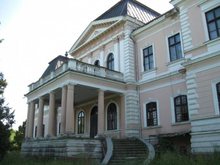 Kultúrközponttá varázsolná a válaszúti Bánffy-kastélyt a Kolozs megyei önkormányzat