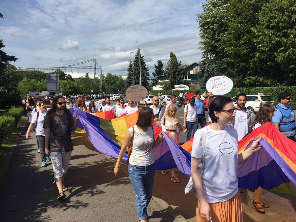 Láthatóvá váltak: felvonulást tartott az LGBT közösség Kolozsváron