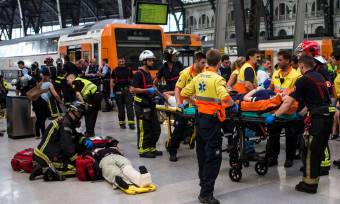 Súlyos vonatbaleset Barcelonában, román állampolgár is megsérült