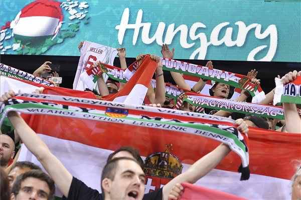 „Itthon vagyunk!” – rigmuspárbaj és magyar ünneplés Kolozsváron a románok elleni kosár-Eb-meccsen