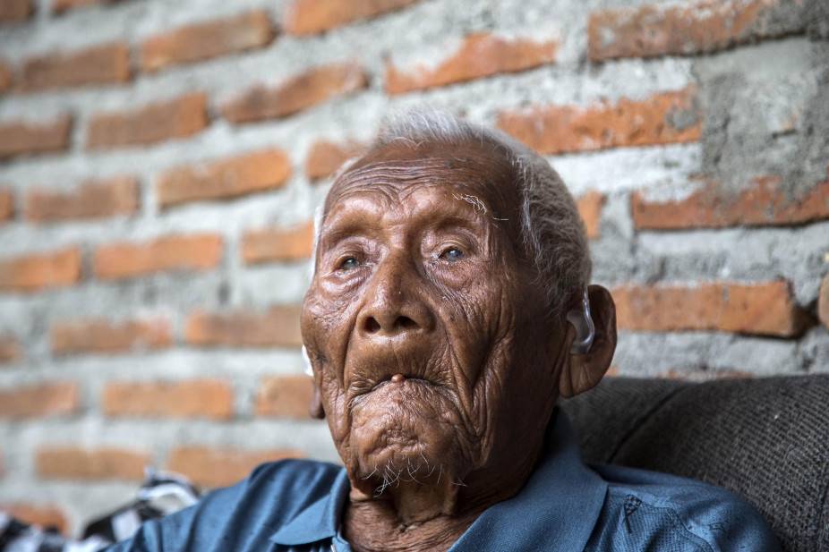 Erős dohányos volt a világ legidősebb, Indonéziában meghalt embere