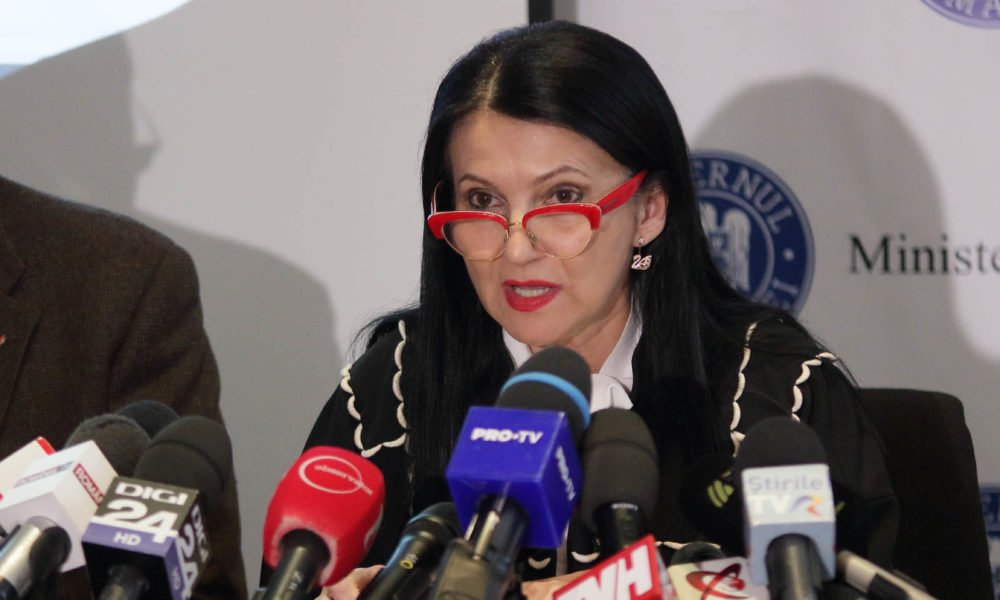 Egészséges hozzáállás: Sorina Pintea összegezte féléves miniszteri mandátuma sikereit és kudarcait