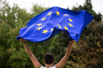 Eurobarométer: előnyös az EU-tagság a romániai lakosság közel 70 százaléka szerint