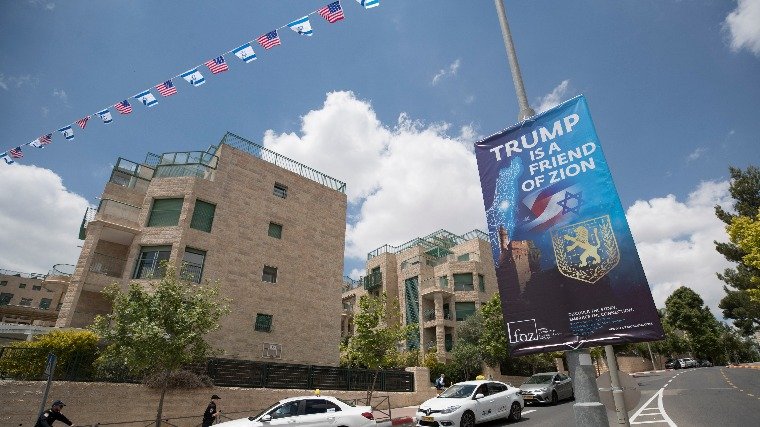 Hivatalosan is Jeruzsálembe költözött az izraeli amerikai nagykövetség