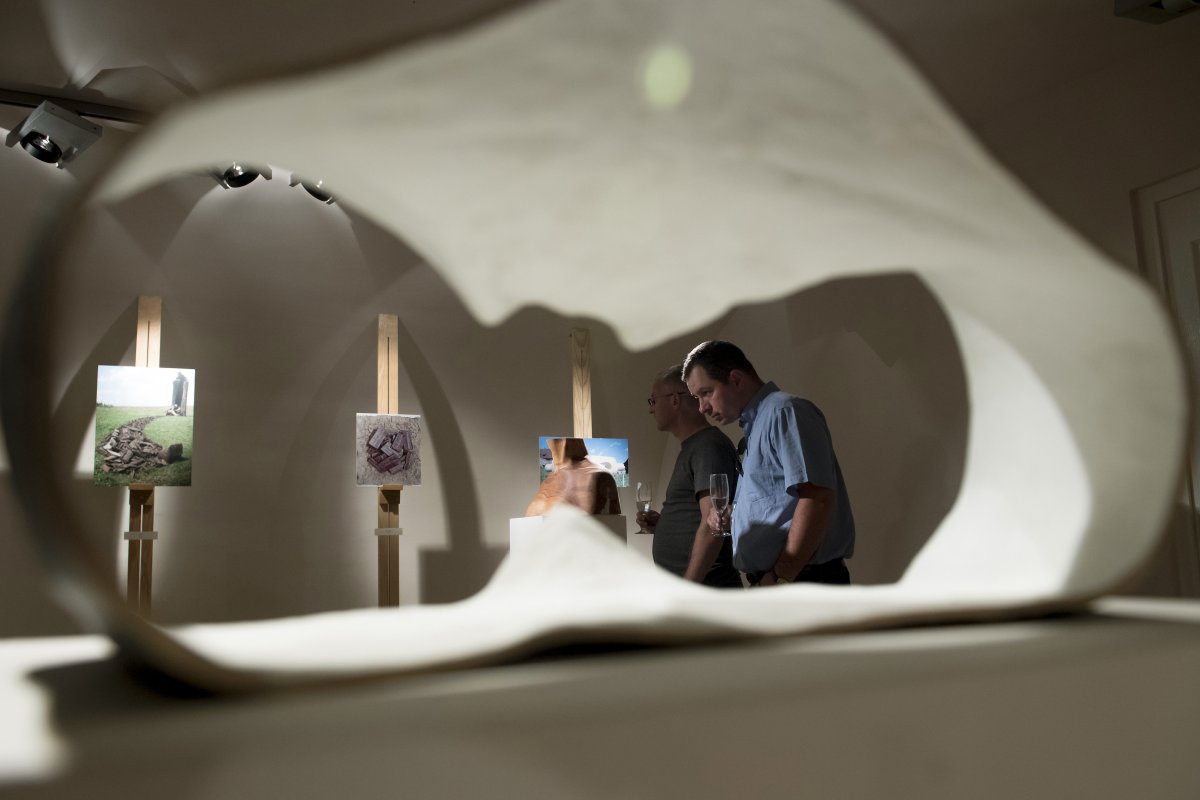 Berze Imre székelyudvarhelyi szobrászművésznek nyílt kiállítása Budapesten