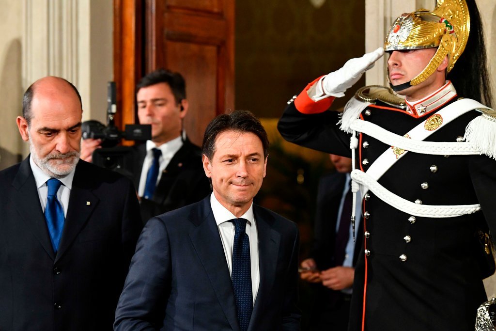 Olasz kormányválság: az államfő lemondatását szorgalmazza az Öt Csillag Mozgalom