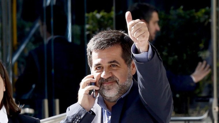 Nem helyezi szabadlábra a spanyol bíróság a katalán elnökjelöltet