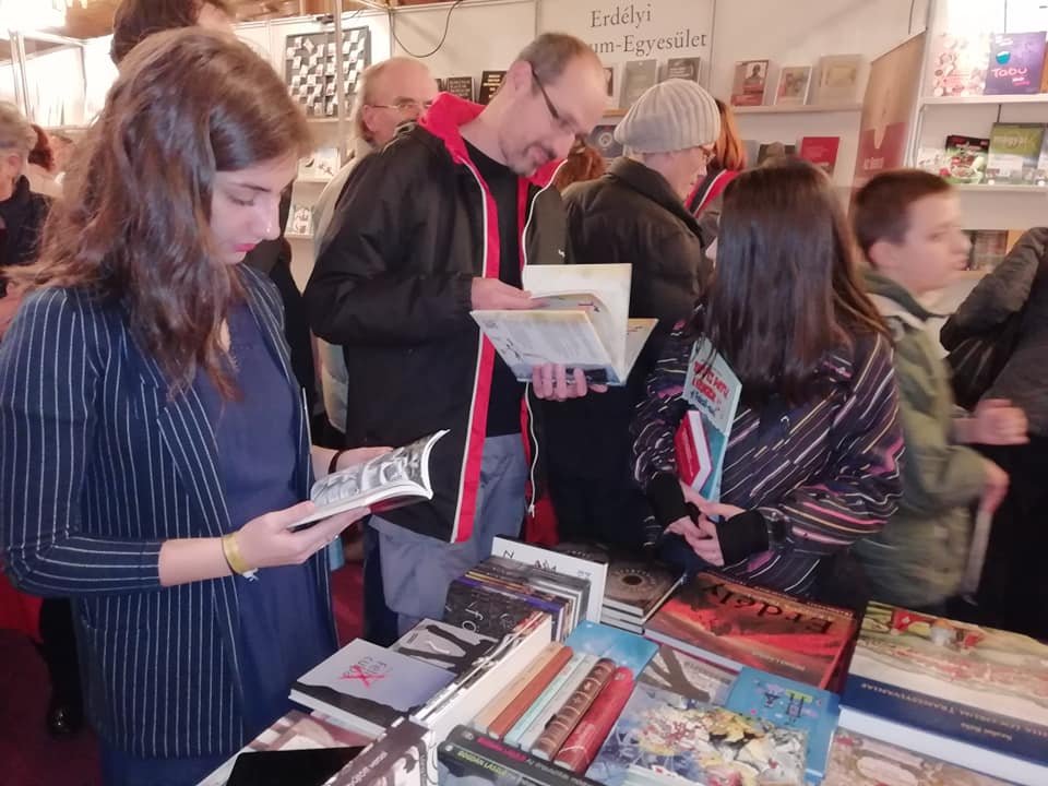 Kiteljesedik a kolozsvári könyvszemle: a Vallásszabadság Házában várja az érdeklődőket csütörtöktől az Adventi Könyvvásár