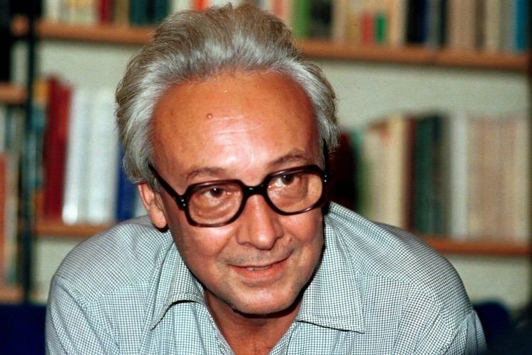 Kifinomult ízlésűek kedvence, Székely János – „a 90 éve született költő, drámaíró minden művéből rezignált bölcsesség sugárzik”