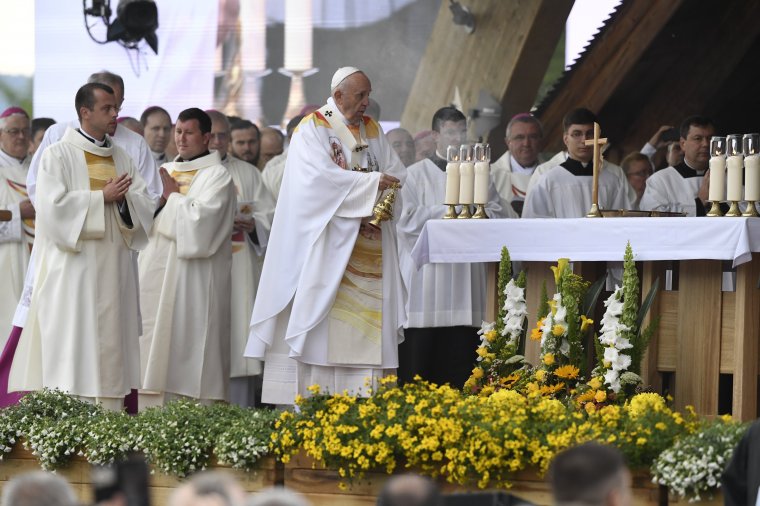 Ferenc pápa Csíksomlyón: a múlt eseményei nem gátolhatják a testvéri együttélést