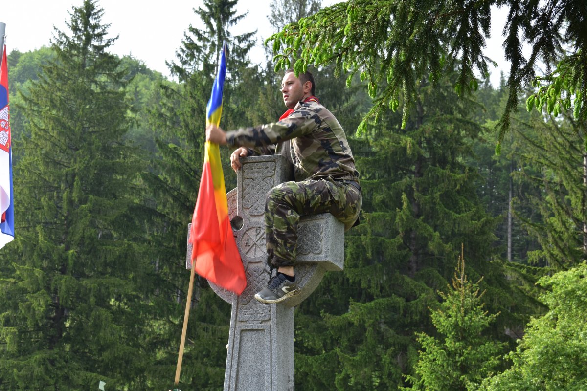 Elie Wiesel Intézet: nem legionárius szimbólum az úzvölgyi temetőben a románok által állított kelta kereszt