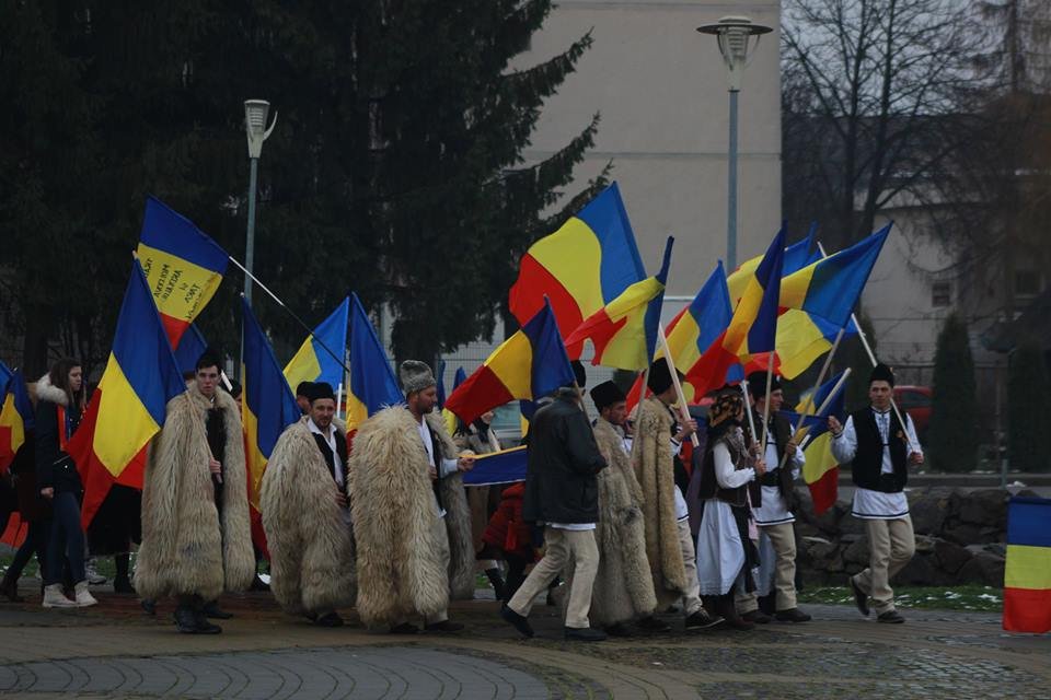 Tüntetnek és riogatnak a román nacionalisták a közigazgatási kódex anyanyelvhasználati módosításai miatt