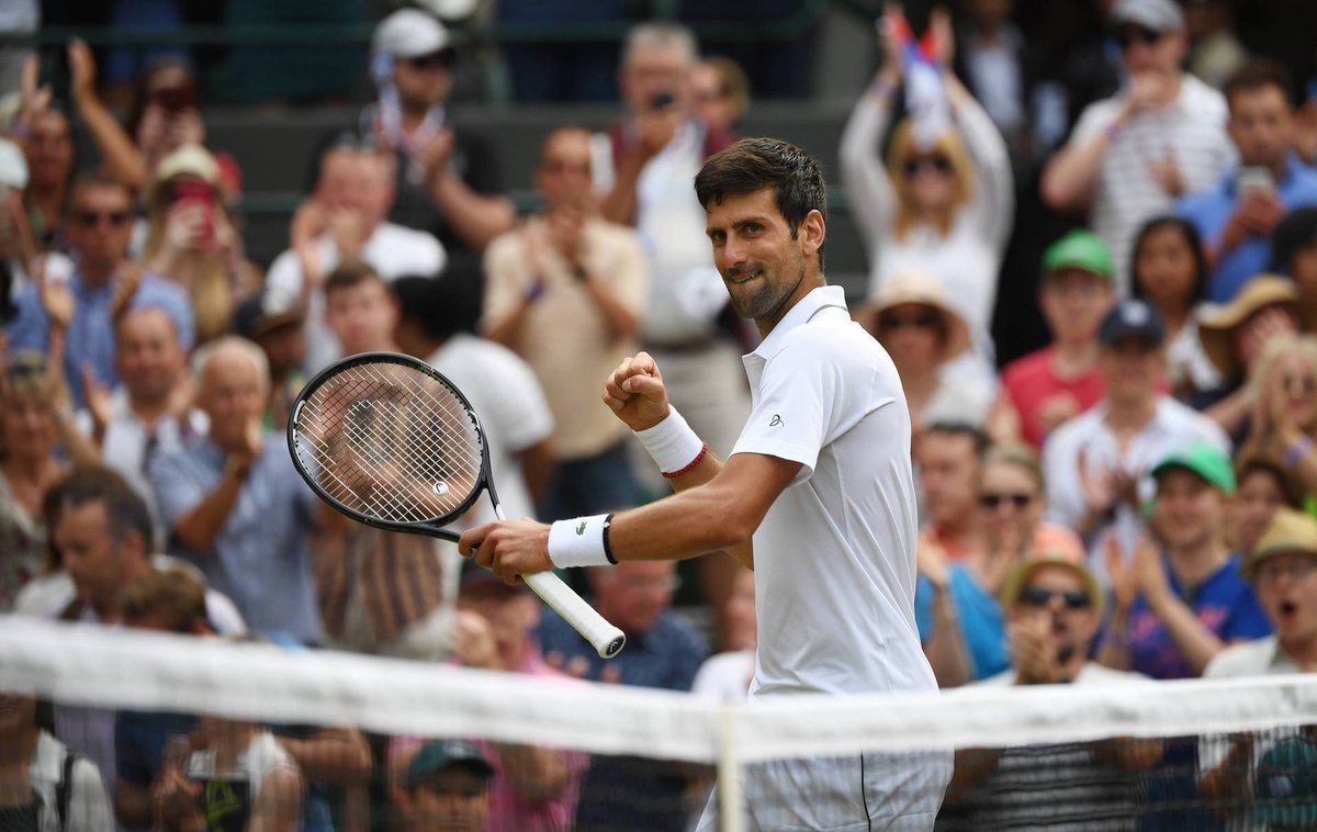 Teniszparádé Wimbledonban: Djokovic maratoni összecsapáson diadalmaskodott Federer fölött