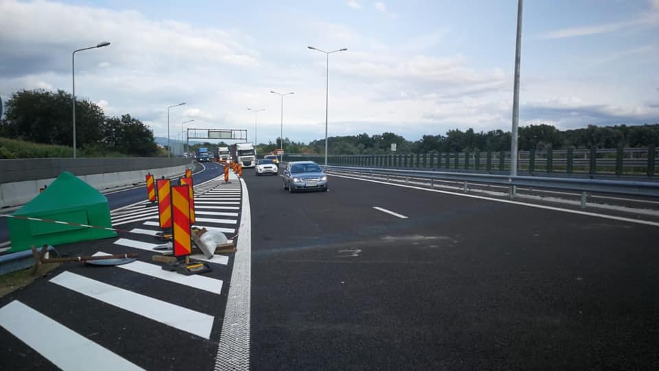 A szerződésbontás ellenére hamarosan megnyitják a Marosillye és Holgya közötti 21 kilométeres autópályaszakaszt