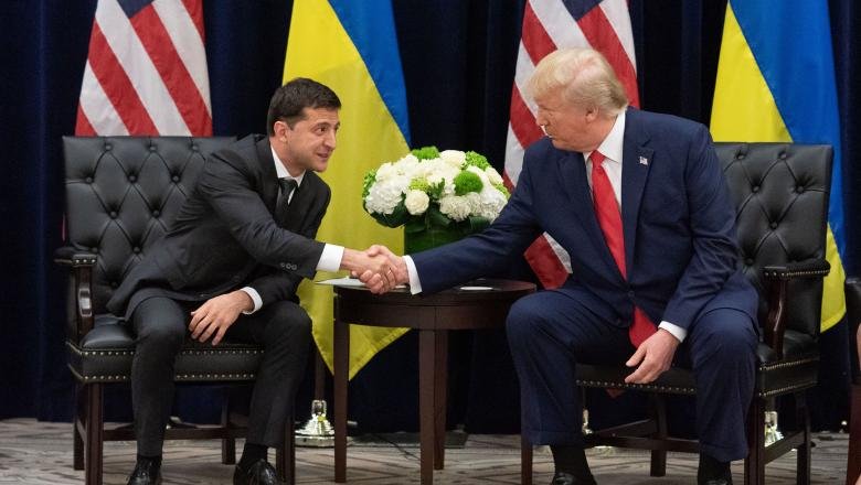 Trump előremenekül: teljes átláthatóságot kér az őt érintő ukrán ügyben az amerikai elnök