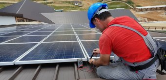 Cáfolják a napenergia-termelés megadóztatását, de a termelő-fogyasztók szerint nem fogják megúszni