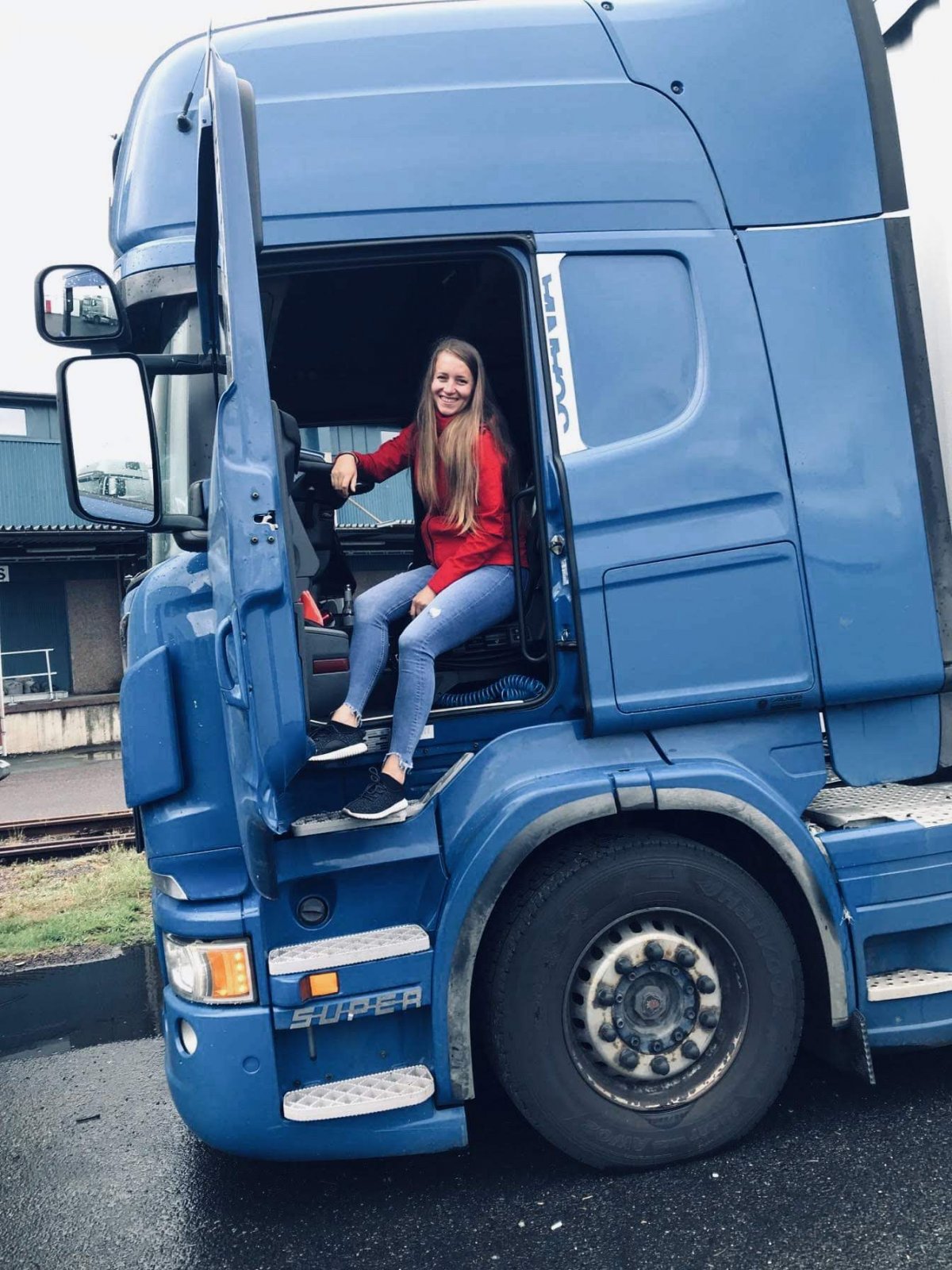 Mindig tartogat meglepetéseket a kamionos élet: a siménfalvi Erdélyi Gyopár teherautót vezet Skandináviában