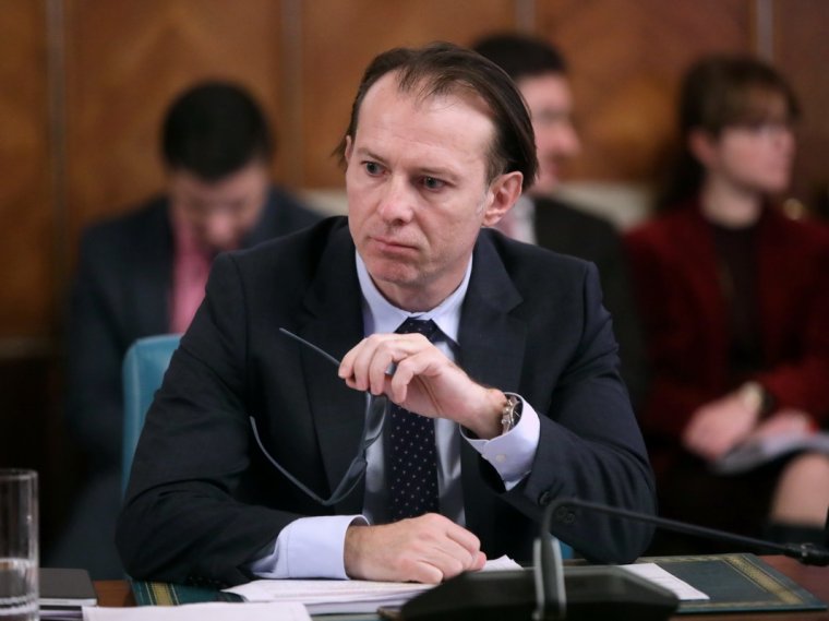 Florin Cîțu pénzügyminiszterre bízta a kormányalakítást az államfő