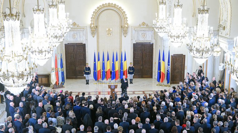Johannis a román nemzet „legmeghatóbb” ünnepének nevezte december elsejét
