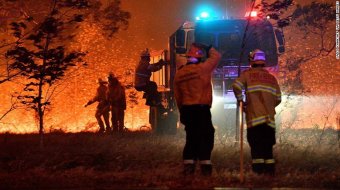 Nő a halottak száma, a hadsereget is bevetik az ausztráliai erdőtüzek elleni küzdelemben
