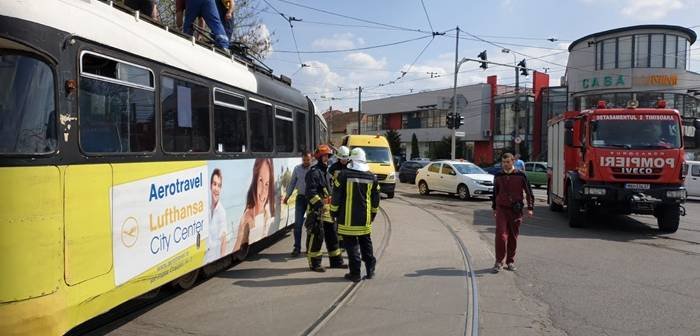 Vezető nélkül indult el és balesetet okozott egy villamos Temesváron