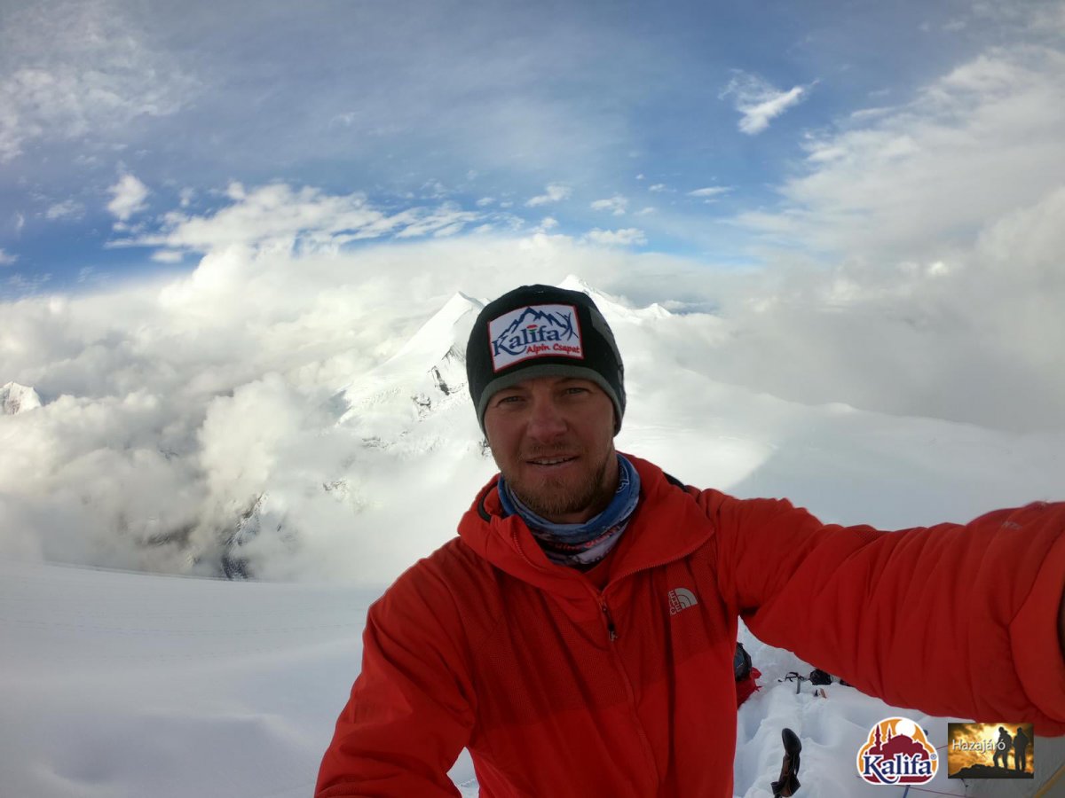 A Mount Everest meghódítására indul Varga Csaba nagyváradi hegymászó