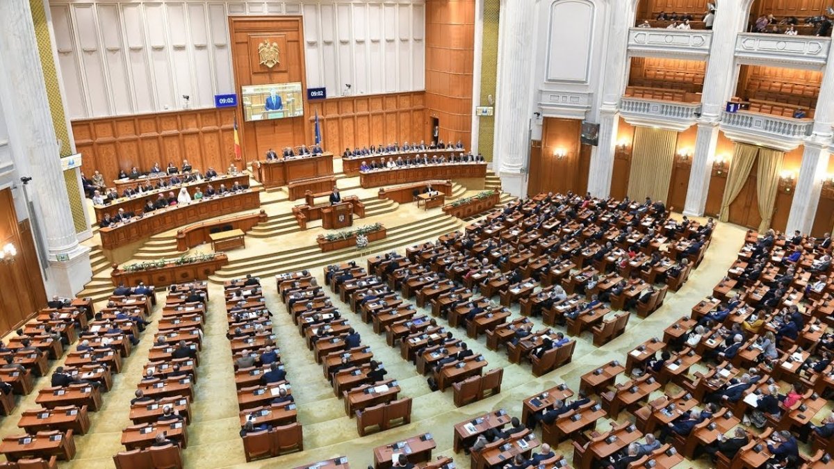 Döntöttek a honatyák: idén a parlament határoz a választások kiírásának időpontjáról