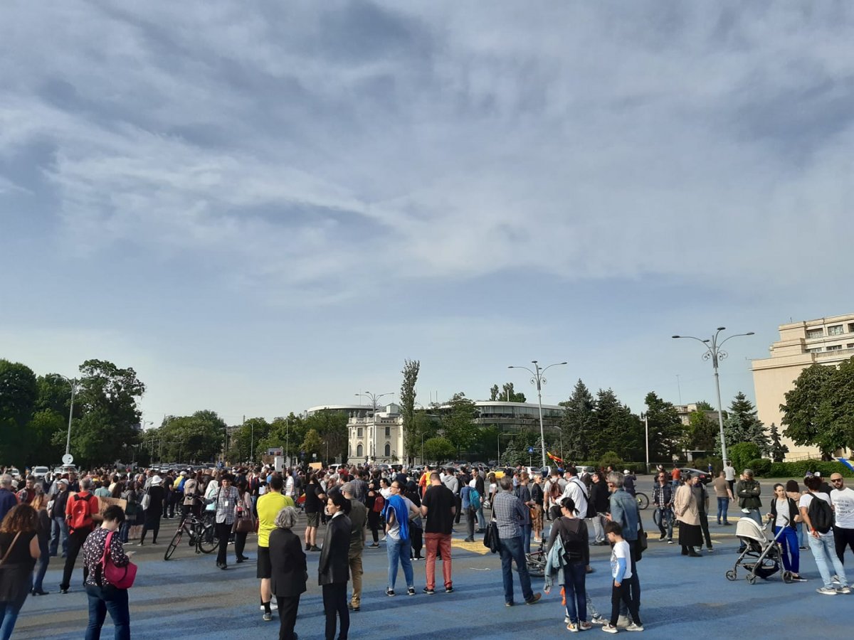 Bukarestben szombaton is tüntettek, demonstrációk Nyugat-Európában is