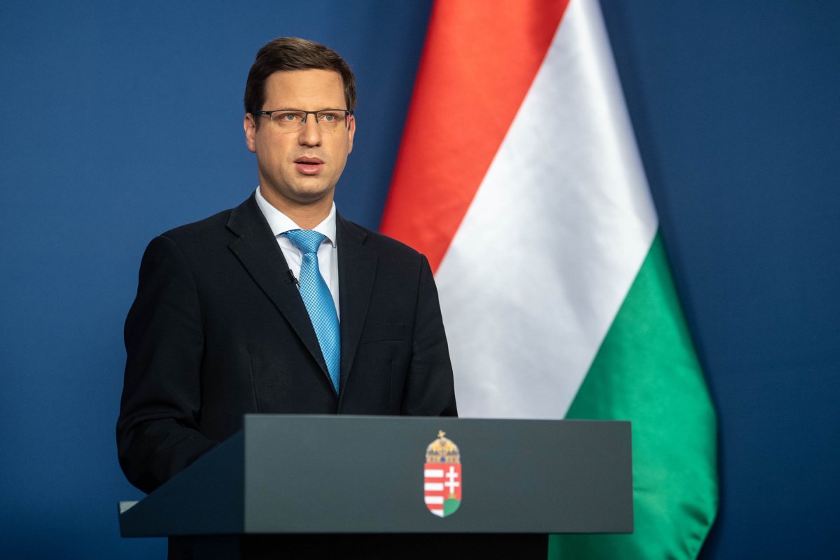 Magyarország egy hónappal meghosszabbította a határzárat