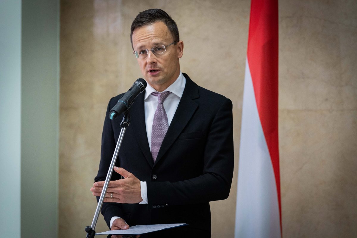 Üzent a magyar külügyminiszter Ukrajnának: a kisebbségi ügyek nem tekinthetők belügynek