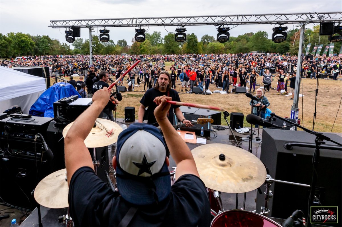Toboroznak Közép-Európa legnagyobb zenekarába a CityRocks kolozsvári villámcsődület szervezői