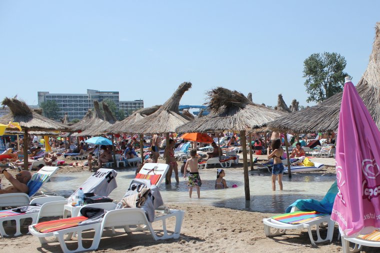 Tovább drágult a román tengerparti nyaralás, de még így is nő a foglalások száma