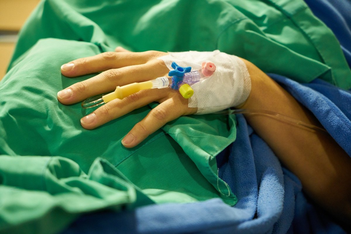 Száz fertőzött van kórházban Maros megyében