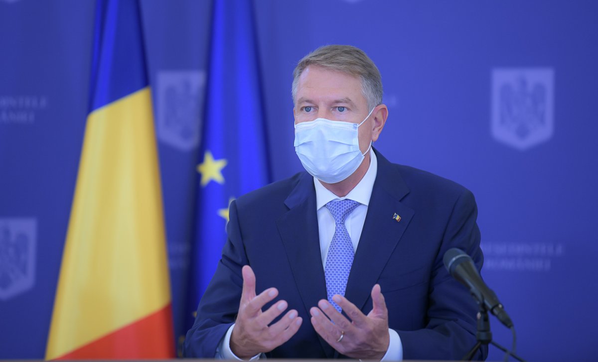 Iohannis: Románia jól kezeli a járványt, nincs szó újabb karanténról, de otthonülős karácsonyra számíthatunk