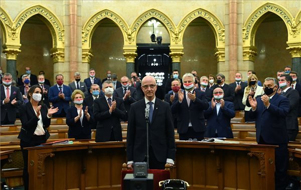 Megválasztották a Marosvásárhelyen született Varga Zsolt Andrást a budapesti Kúria elnökének