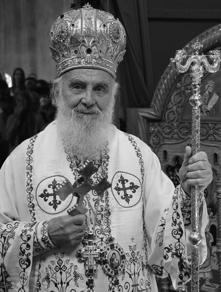 Belehalt a koronavírusba a szerb ortodox egyház feje is, miután részt vett a covidos montenegrói pátriárka temetésén