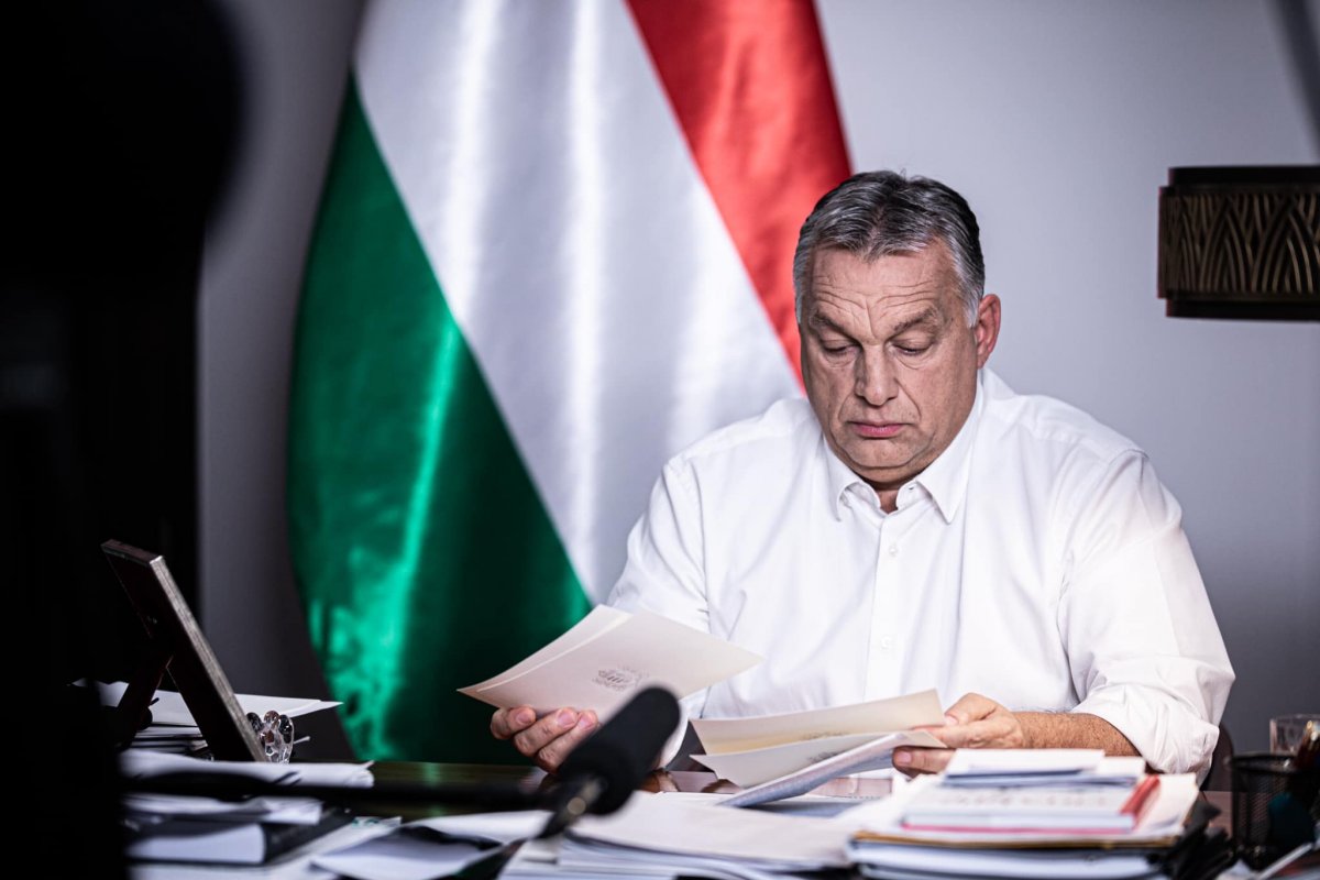 FRISSÍTVE – Áder János és Orbán Viktor gratulált Joe Bidennek, a Fidesz megköszönte Trumpnak az elmúlt négy évet
