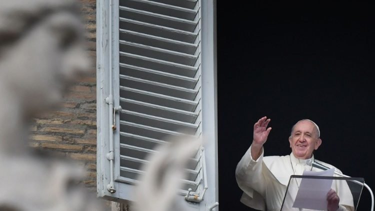 Mérsékletes ünneplést szorgalmazott advent első vasárnapján Ferenc pápa