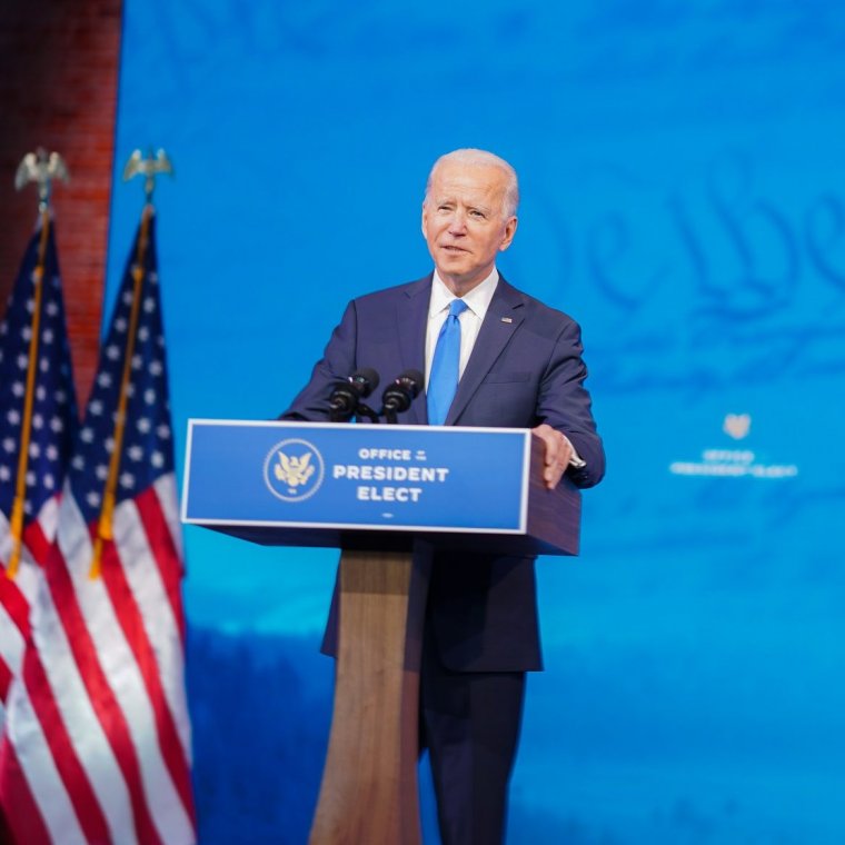 Biden: Washington többé nem huny szemet Moszkva tevékenységei felett
