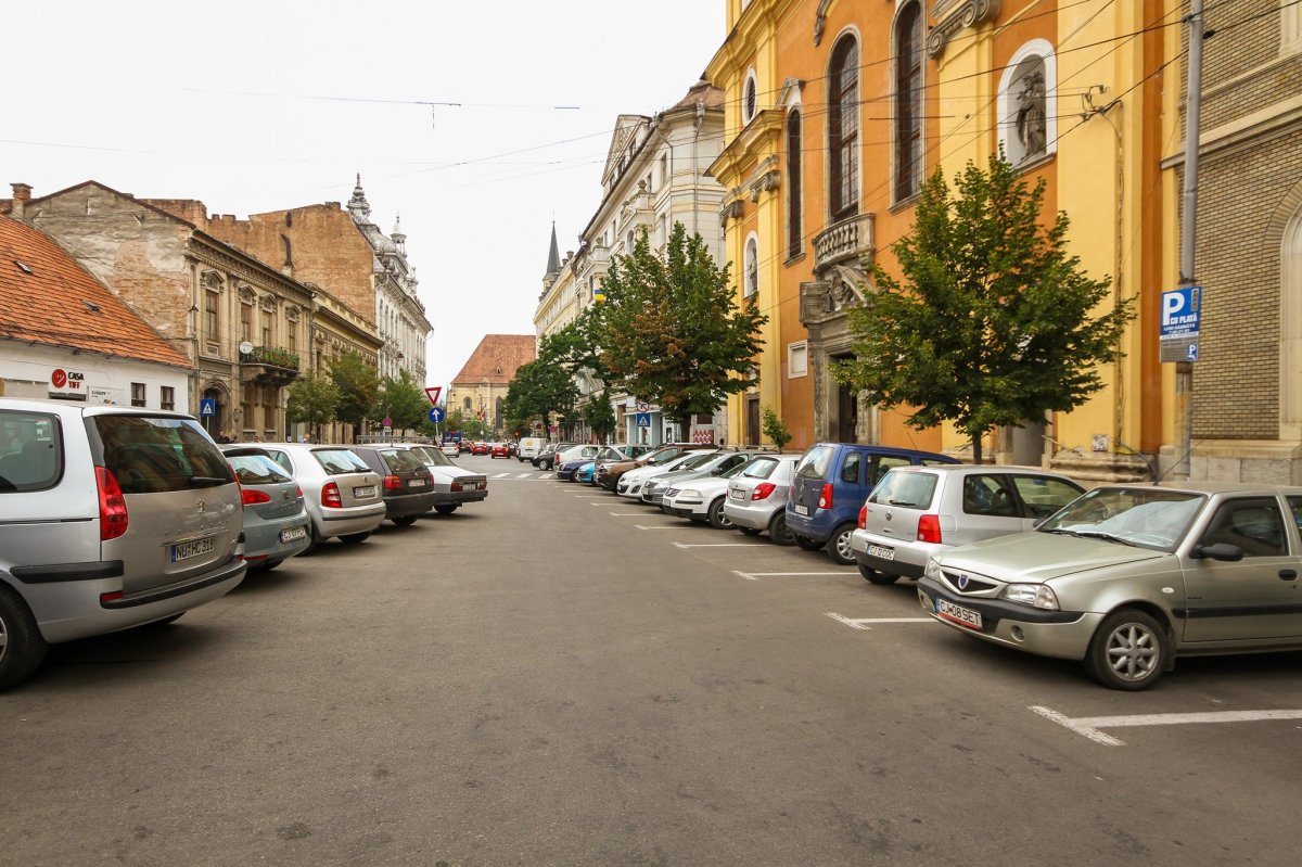 Alaposan felsrófolták a parkolási díjakat Kolozsvár központjában