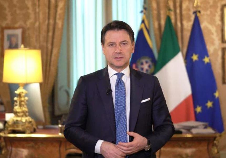 Benyújtja lemondását az olasz miniszterelnök, majd ismét kormányt alakítana