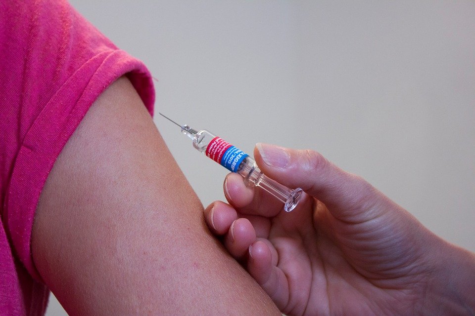 Forgalomba került az első orosz vakcina