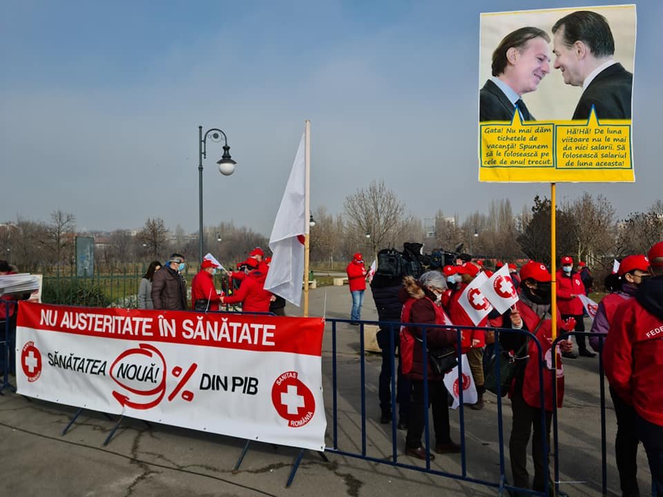 Bukarestben tart tiltakozó akciót a Sanitas, „minőségi, európai színvonalú”  egészségügy biztosítását kérik