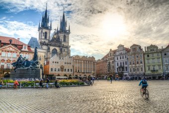 Óvatos nyitás Csehországban: nem fogja már kérni a cseh kormány a szükségállapot meghosszabbítását