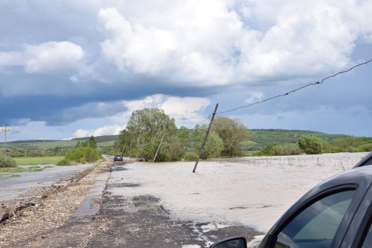 Árvíz utáni kárfelmérés Szatmár megyében: több száz háztartást öntött el a víz